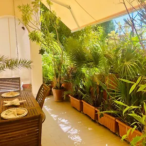 Appartamento Nervi Residenziale A Due Passi Dal Mare, Genova
